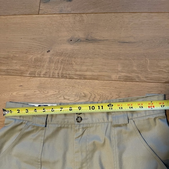 NWOT Tilley Endurables cargo pants - Picture 10 of 11
